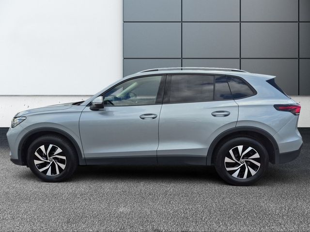 Tiguan 2.0 TDI Life *DSG*LED*AHK*STANDH*NAVI*DAB