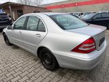 Mercedes-Benz C 180 C Limousine C 180 Kompressor - gebrauchte Mercedes-Benz C 180 aus dem Jahr 2004