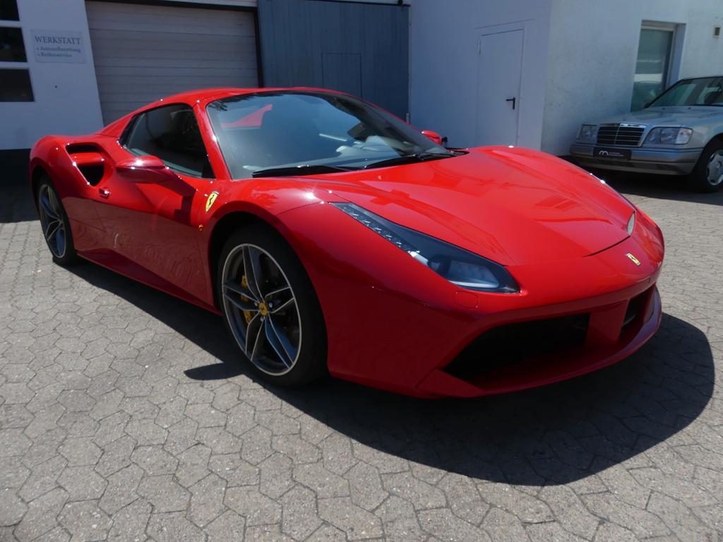 Ferrari 488 Spider