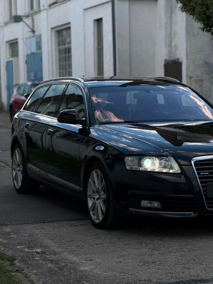 Audi Quattro 2011 — photo 9