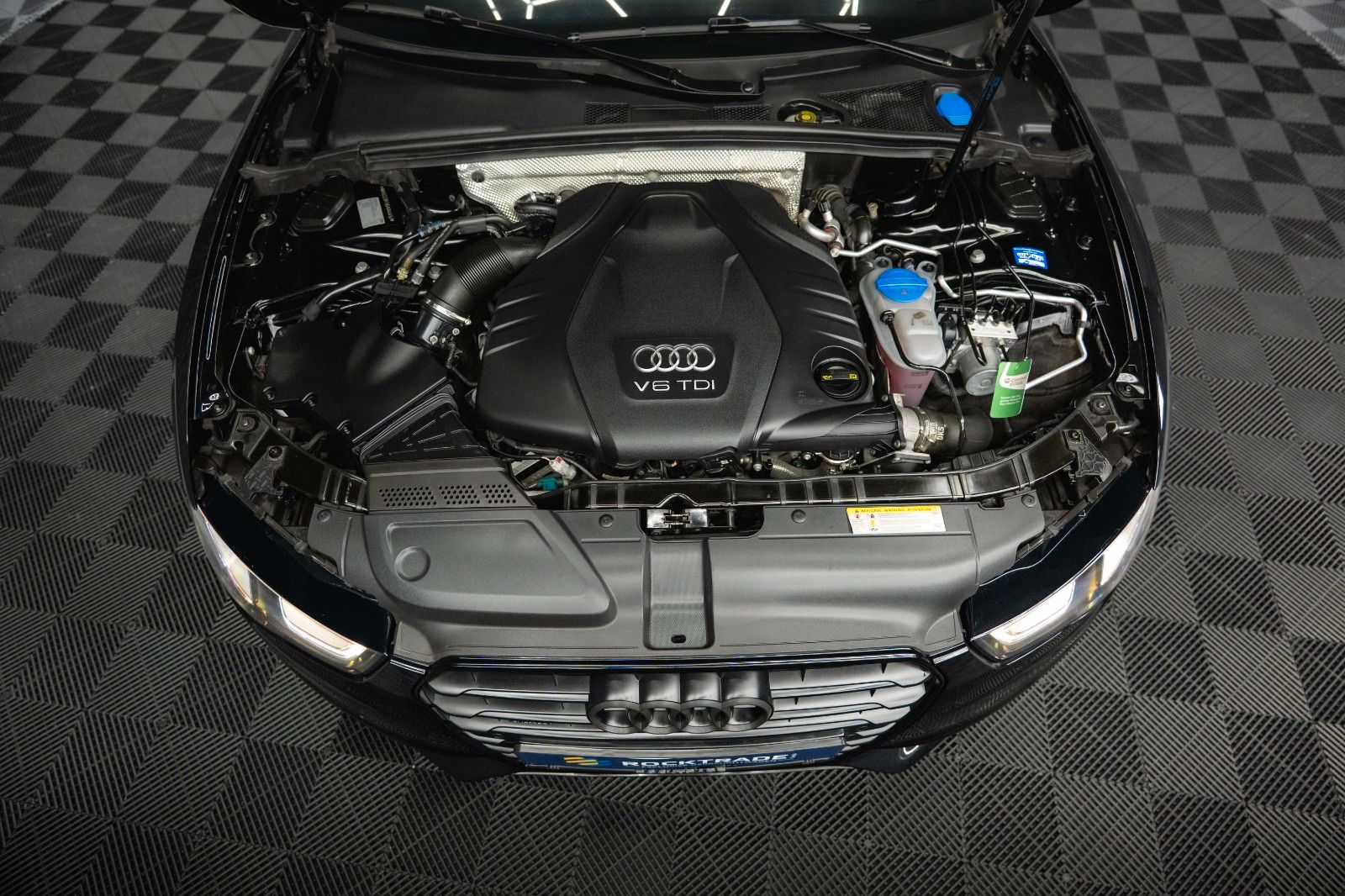 Fahrzeugabbildung Audi A5 Sportback 3.0 TDI quattro S-Line Sport+ Black