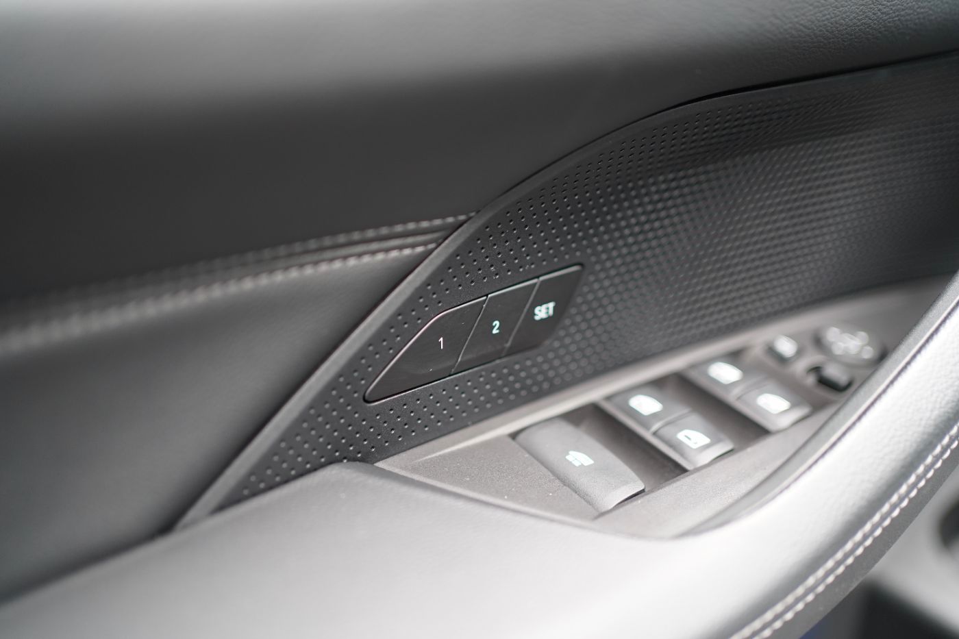 Fahrzeugabbildung BMW 420i Cabrio Open-Air Paket+DrivingAssist+Laserli