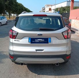 Ford Kuga - 5