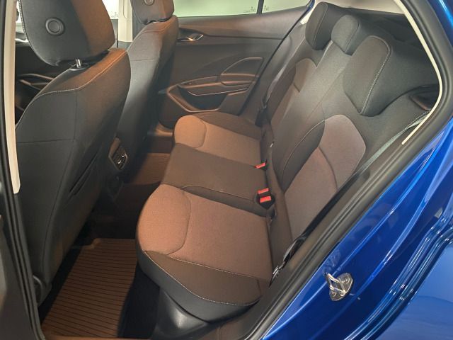 Fabia Tour 1.0 TSI LED+KAMERA+SHZ+EPH