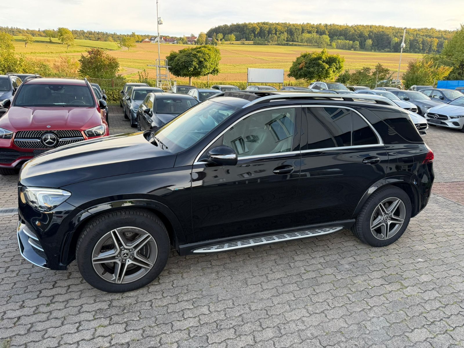 Mercedes-Benz GLE 350 de 4M AMG LEDER PANO KAM LED FOND TRITT foto 5