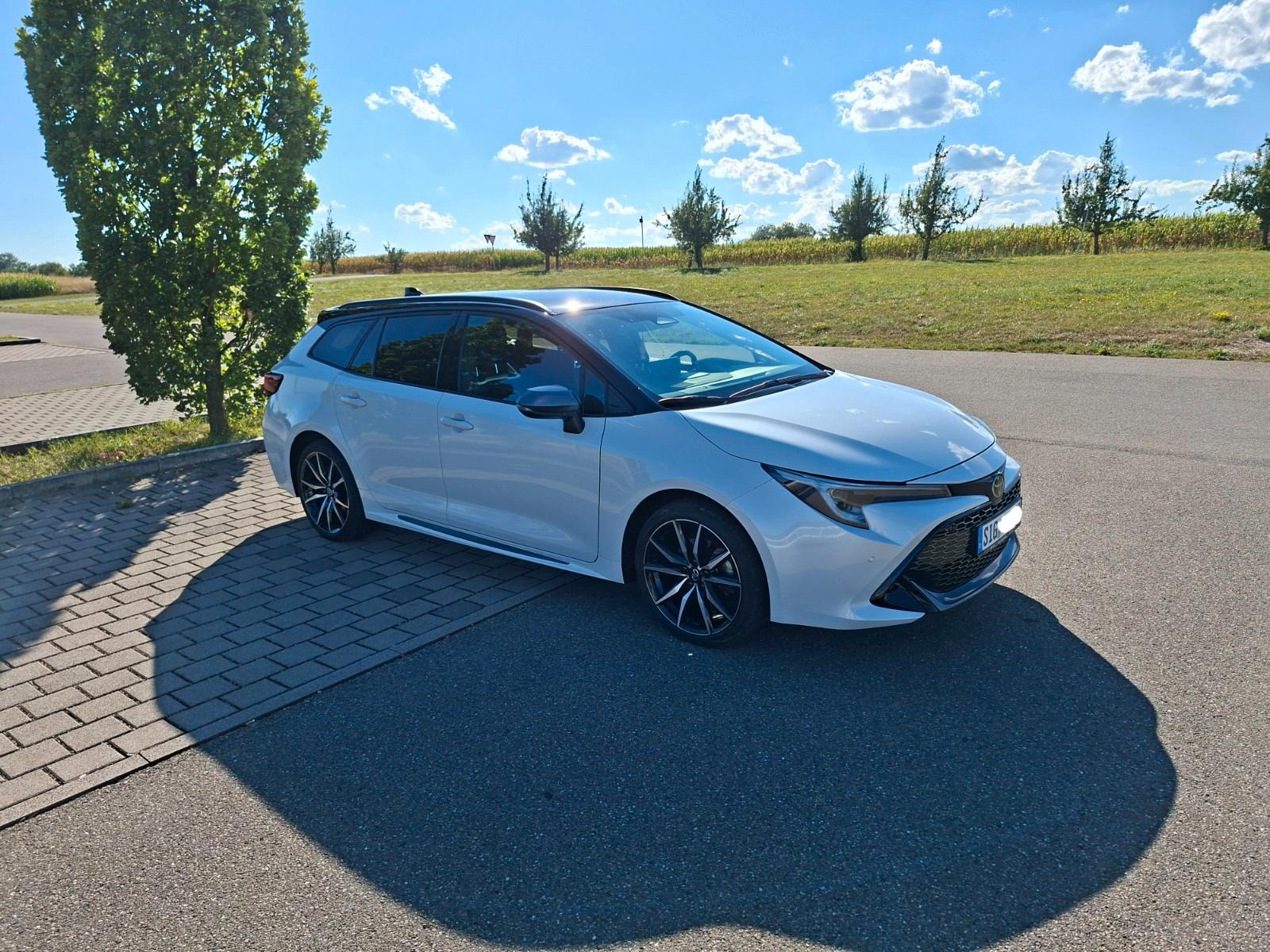 Toyota Corolla 2,0 Hybrid GR Sport Touring Sports GR