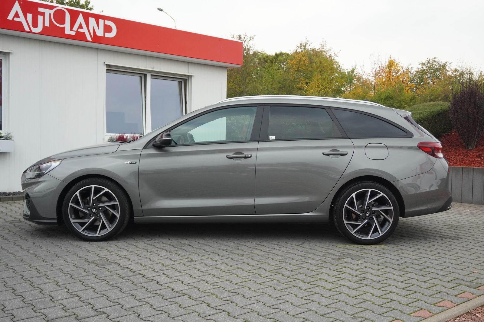 Hyundai i30 Kombi 1.5 T-GDI N-Line DCT Navi LED PDC DAB imagem 3
