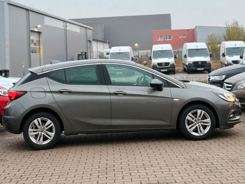 Opel Astra - Bild 5