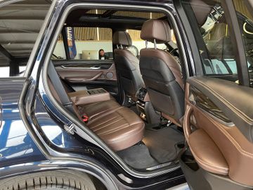 BMW X5 M50d *ACC*360KAM*NAVI*LED*LEDER*PANO*SHA*TWA*