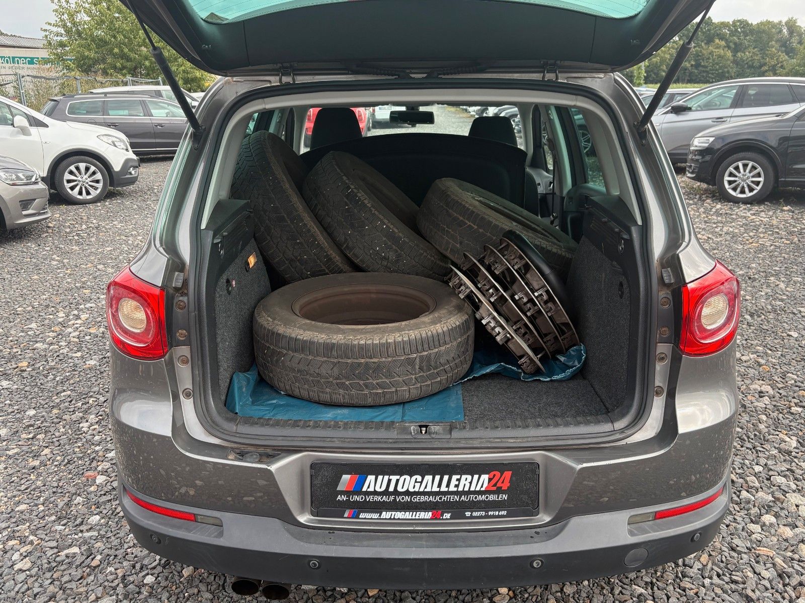 Fahrzeugabbildung Volkswagen Tiguan 1.4 TSI Team BMT Sportsitze 17" LMR AHK