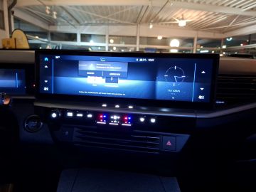 Bild 12 Opel Grandland (X) Grandland 1.2 48V Mild- Hybrid 100 kW Edition Na