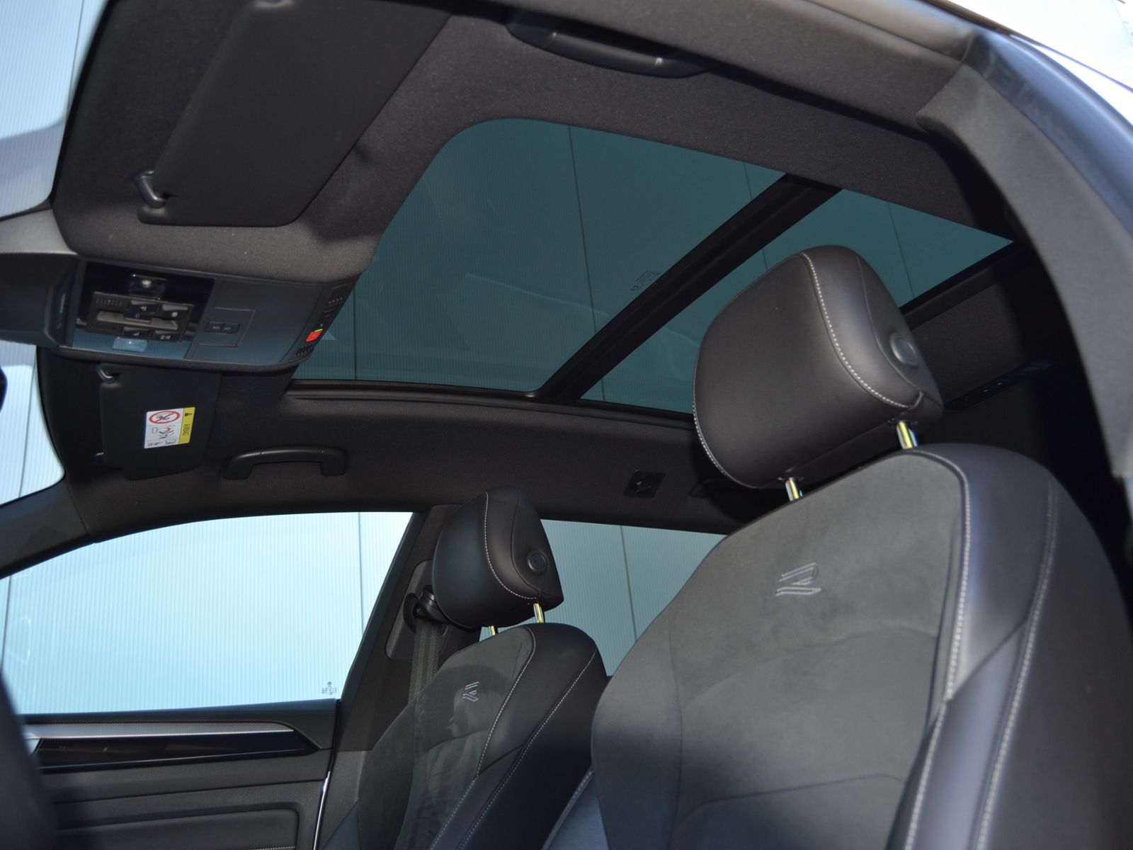 Arteon SB 2.0 TDI 200 PS 4M DSG R-Line VOLL/AHK/