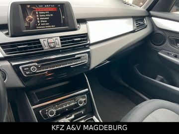 BMW 216 Gran Tourer - 11