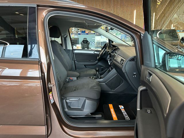 Volkswagen Touran*7-Sitzer*MASSAGE*ACC*AHK*NAV*STHZ*