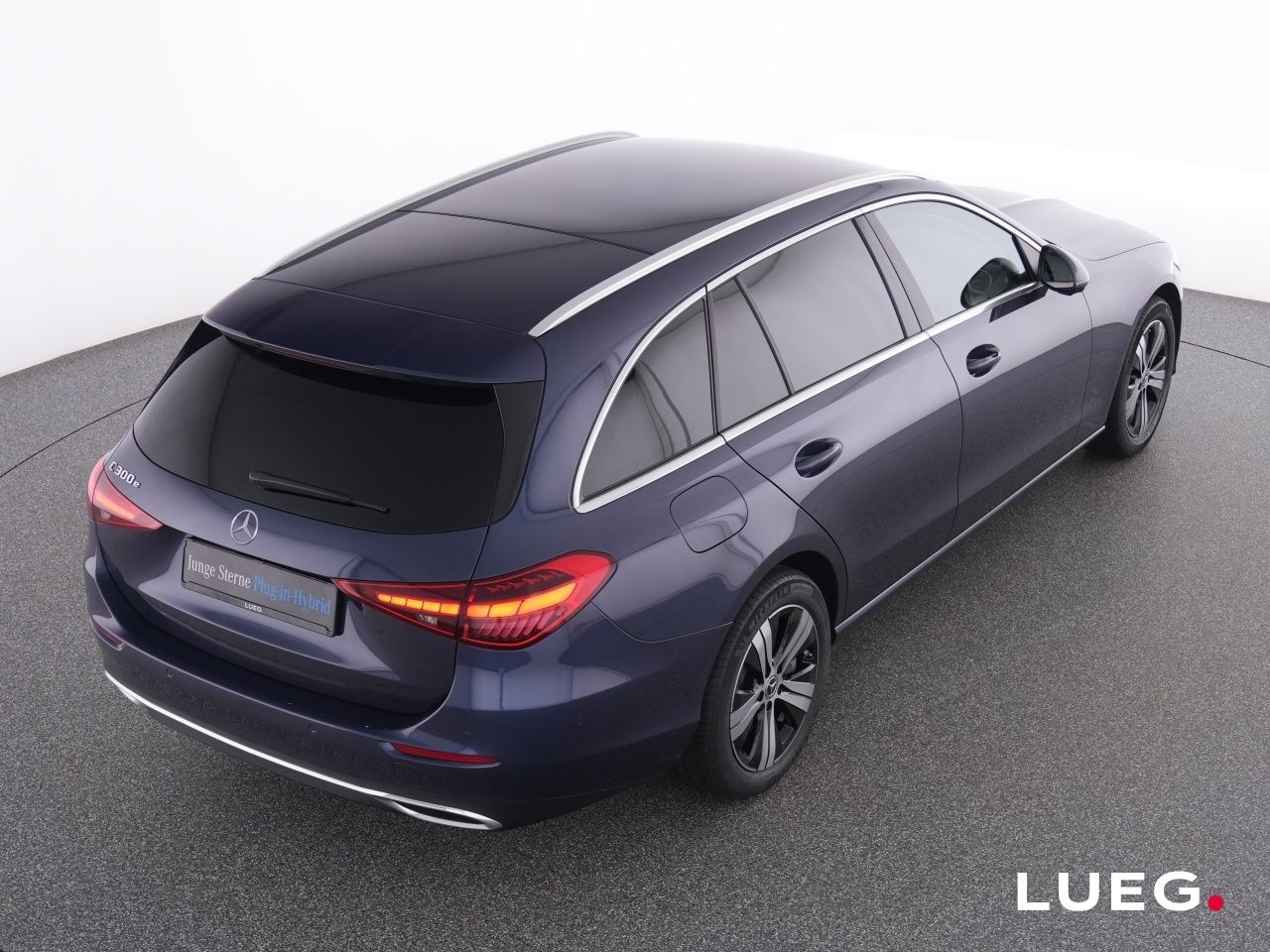 Mercedes-Benz C 300 e T Avantgarde DLight Dist Mem 360 HUD EHe foto 19