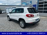 Volkswagen Tiguan Team 4Motion 2.0TDI KLIMA AHK PDC SITZHZG - Volkswagen Tiguan: Team