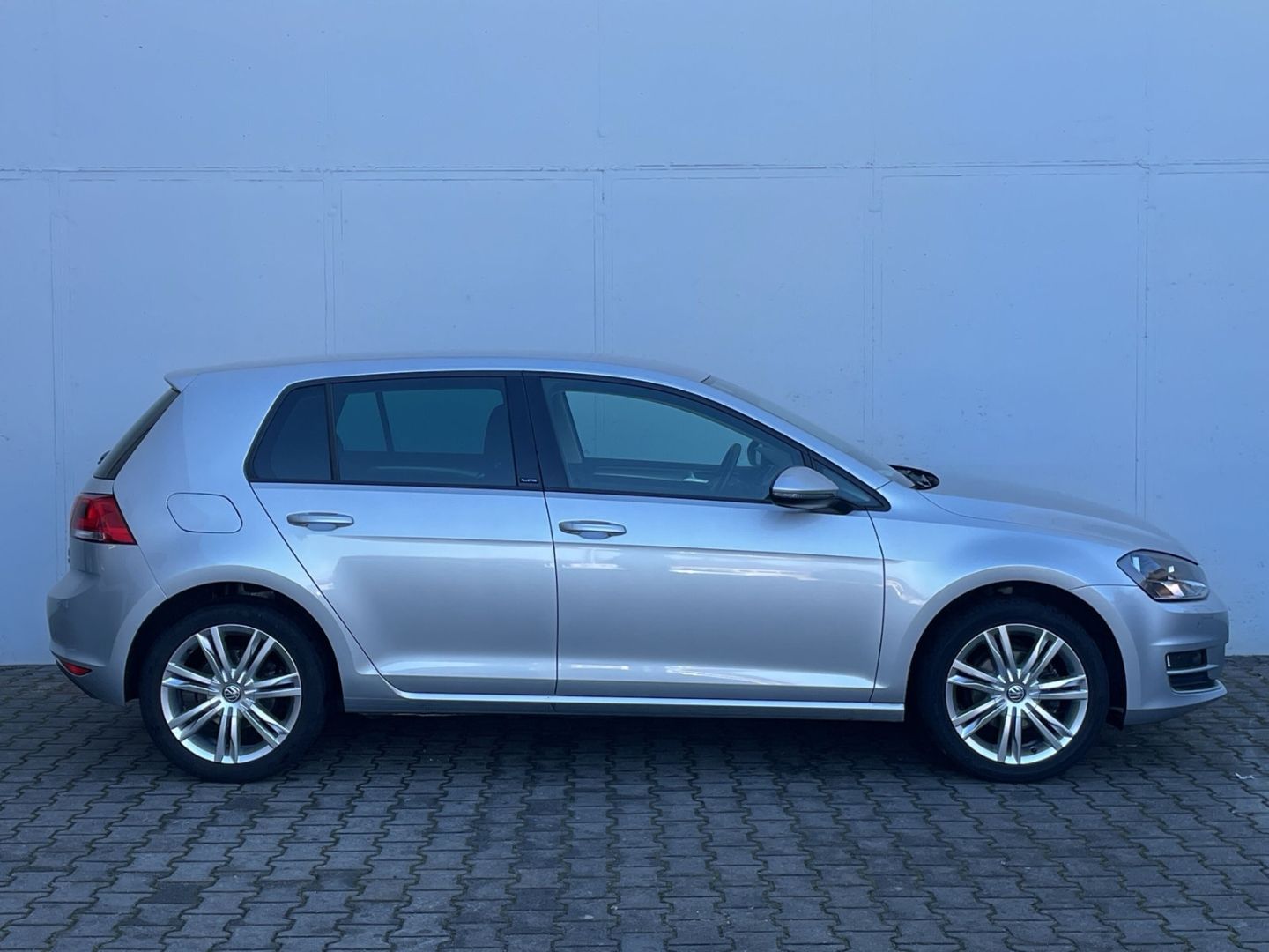 Golf VII 1.2 TSI Allstar BMT AHK/GRA/PDC/Sitzhzg
