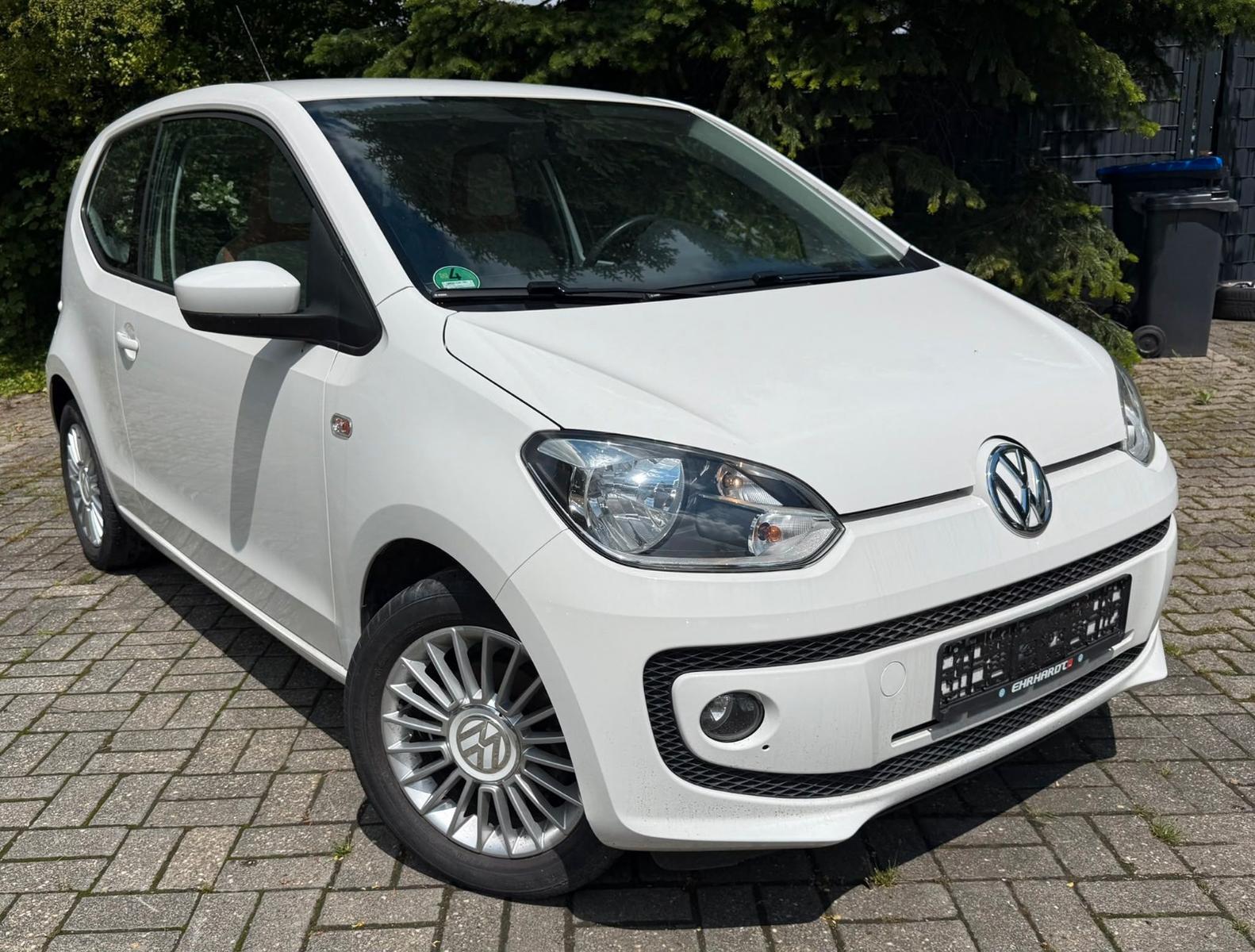 Volkswagen up! high up!