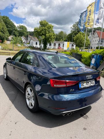 AUDI A3 35 TDI S tronic -