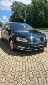 Volkswagen Passat 2.0 TDI DSG 177PS Highline - gebrauchte VW Passat aus dem Jahr 2013