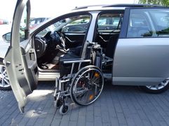 Fahrzeugabbildung Skoda Octavia Combi 1.2 TSI Green tec DSG Style -ROLLS