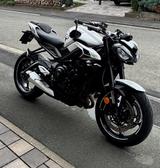 Triumph Street triple 765r