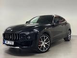 Maserati Levante 3.0 V6 430HP Modena Auto 4WD Modena - Maserati Levante: Modena
