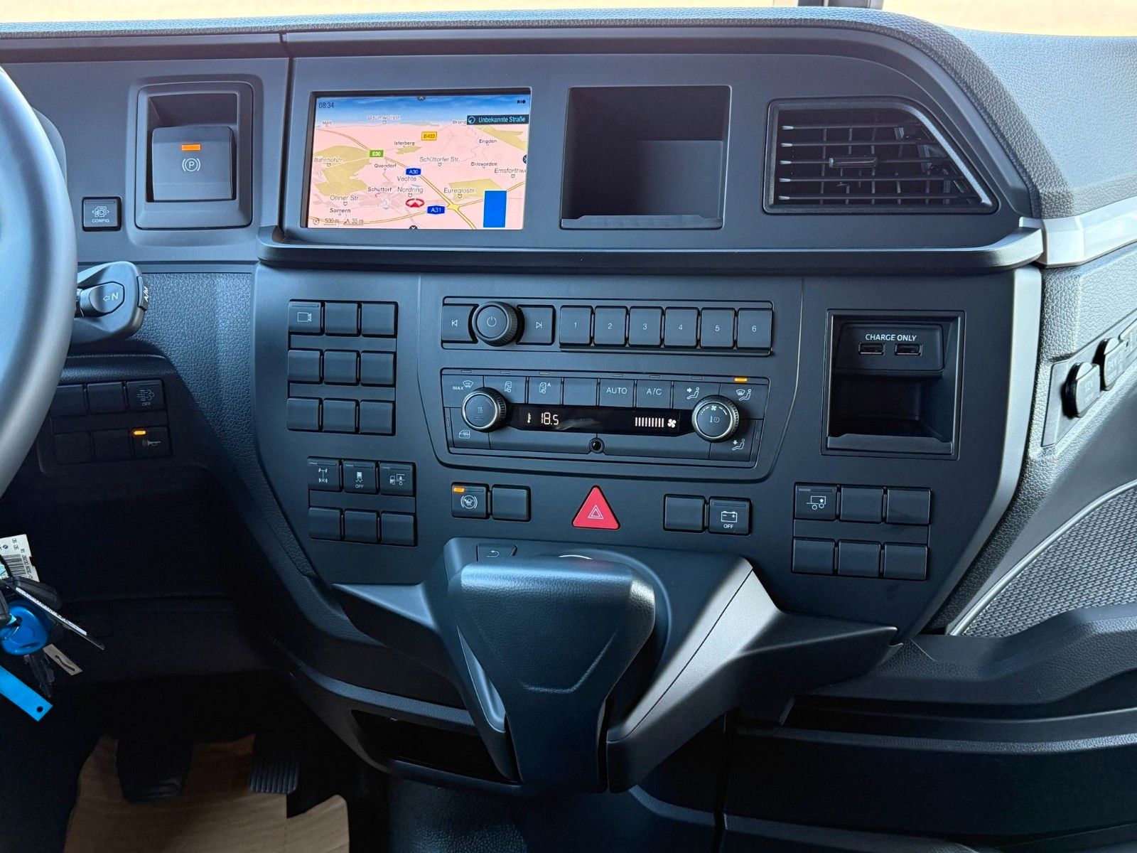 Fahrzeugabbildung MAN TGX 18.520 BL SA D30 Retarder Kipp-Hydr.