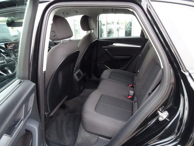 Q5 40 TDI S Line quattro - Matrix / AHZV