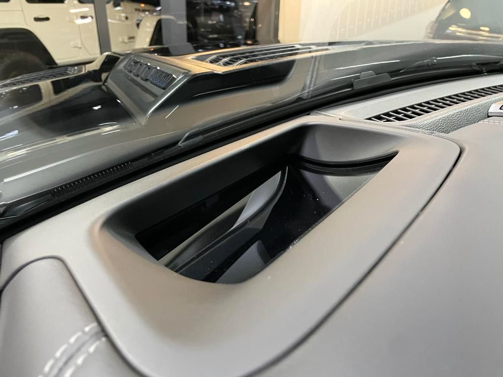 Fahrzeugabbildung Dodge REBEL NIGHT EDITION E-TORQUE GT-PACK 4x4