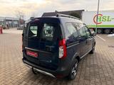 Dacia Dokker Stepway Celebration*AHK,PDCh,RFK,Navi,SHZ - Dacia Gebrauchtwagen mit Schiebetür