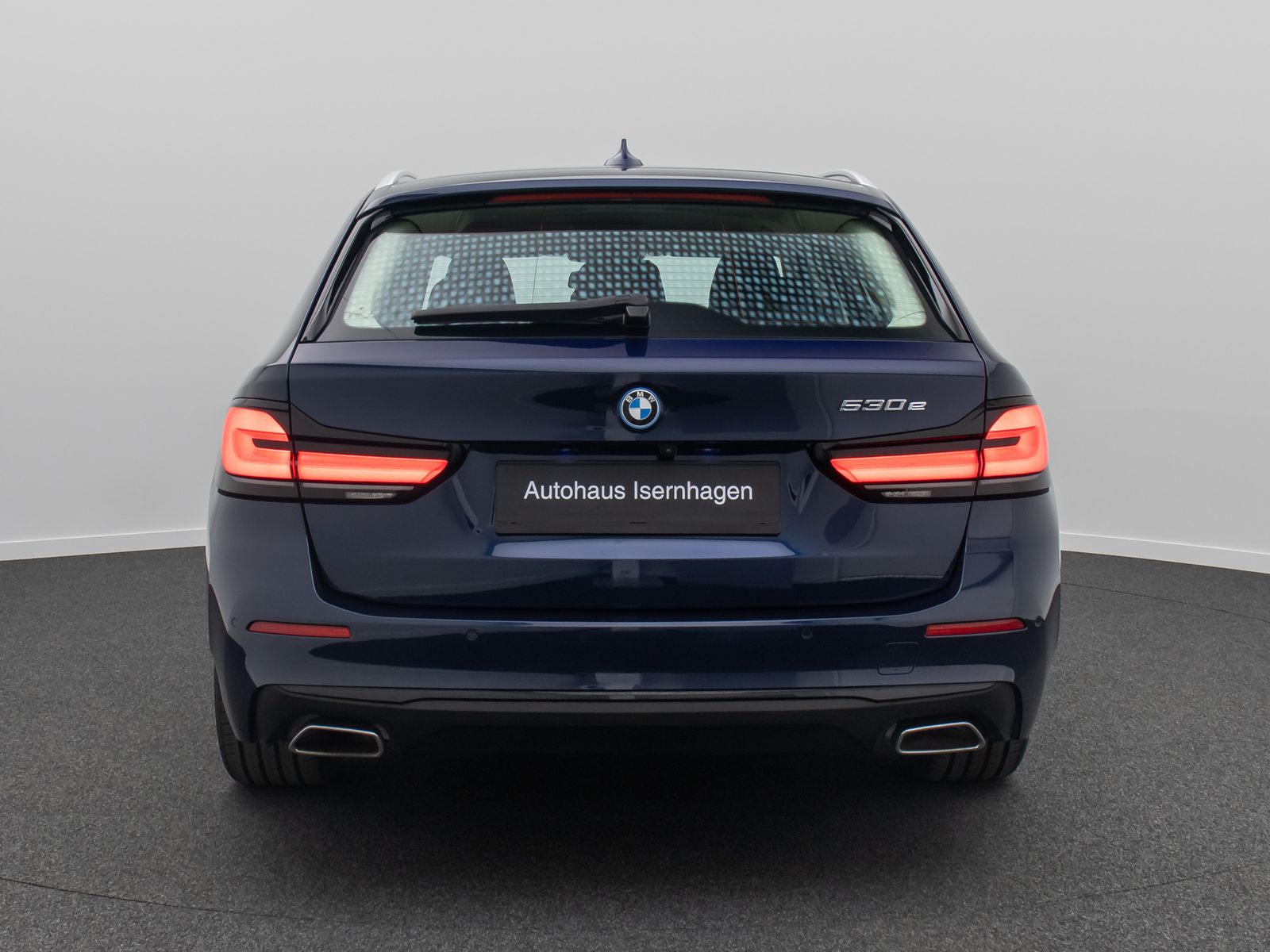 Fahrzeugabbildung BMW 530e Kamer Laser HUD DAB H/K Komfort Alarm Sport