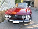 Alfa Romeo GT 2000 VELOCE - rote Alfa Romeo GT