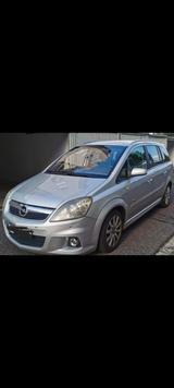 Opel Zafira 1.9 CDTI Sport 110kW Sport - Opel Zafira aus 2007 mit Diesel-Antrieb