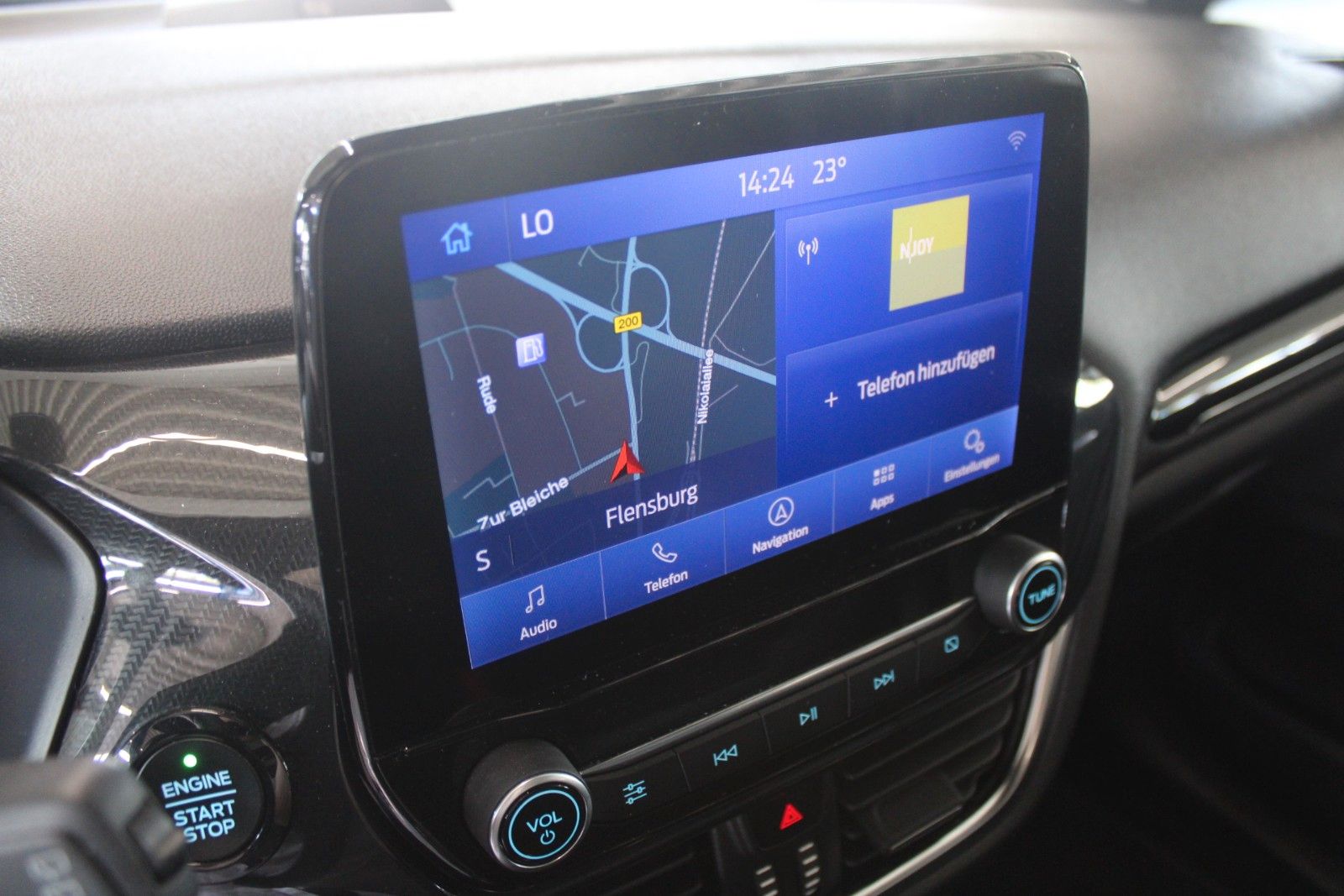 Fahrzeugabbildung Ford Fiesta ACTIVE PLUS 5T NAVI PANO B&O ACC WinterP