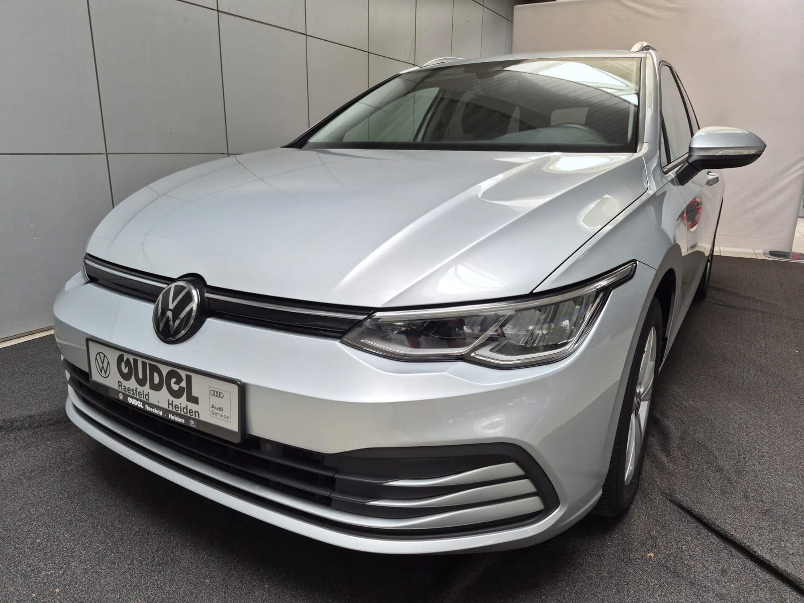 Volkswagen Golf VIII Var. Life 2.0 TDI SCR DSG AHK 1,99%*, миниатюра 4