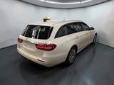Mercedes-Benz E 200D T TAXI U-FREI*TAXAMETER*LED*2-HAND*ANALOG - : Taxi