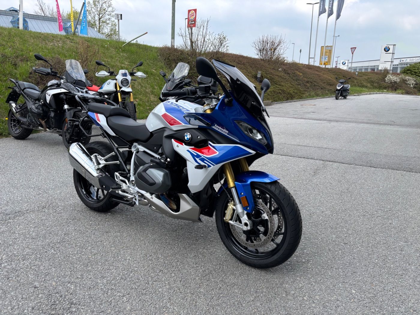 Fahrzeugabbildung BMW R 1250 RS Style Sport 3 Pakete
