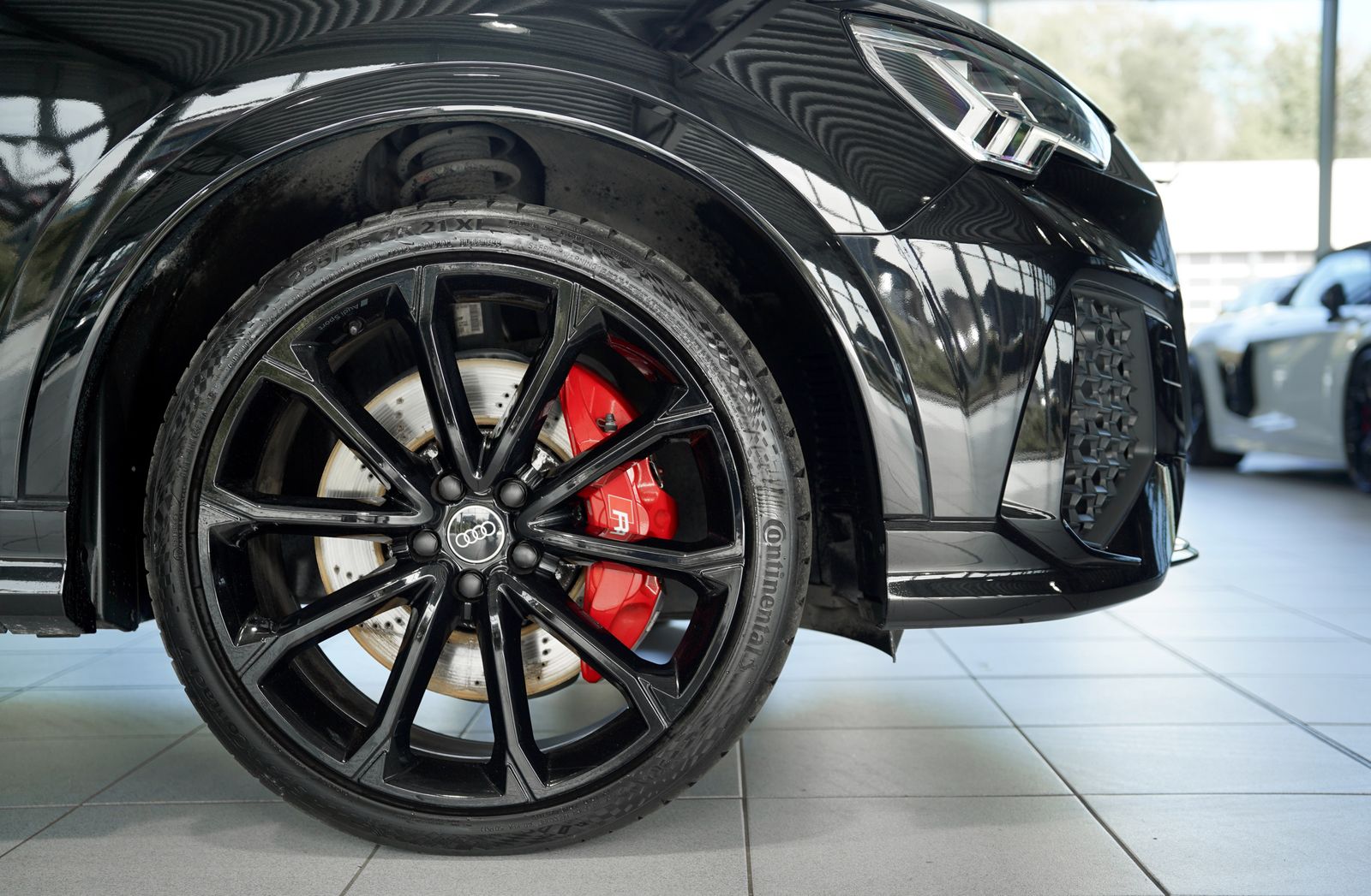 Audi Rsq3