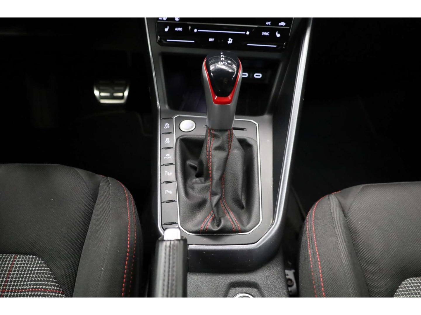 Volkswagen Polo GTI 2.0 TSI DSG NAV/LED/ACC/RFK/18''/Kamera, миниатюра 13