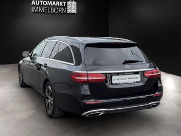 Mercedes E 220 - 5