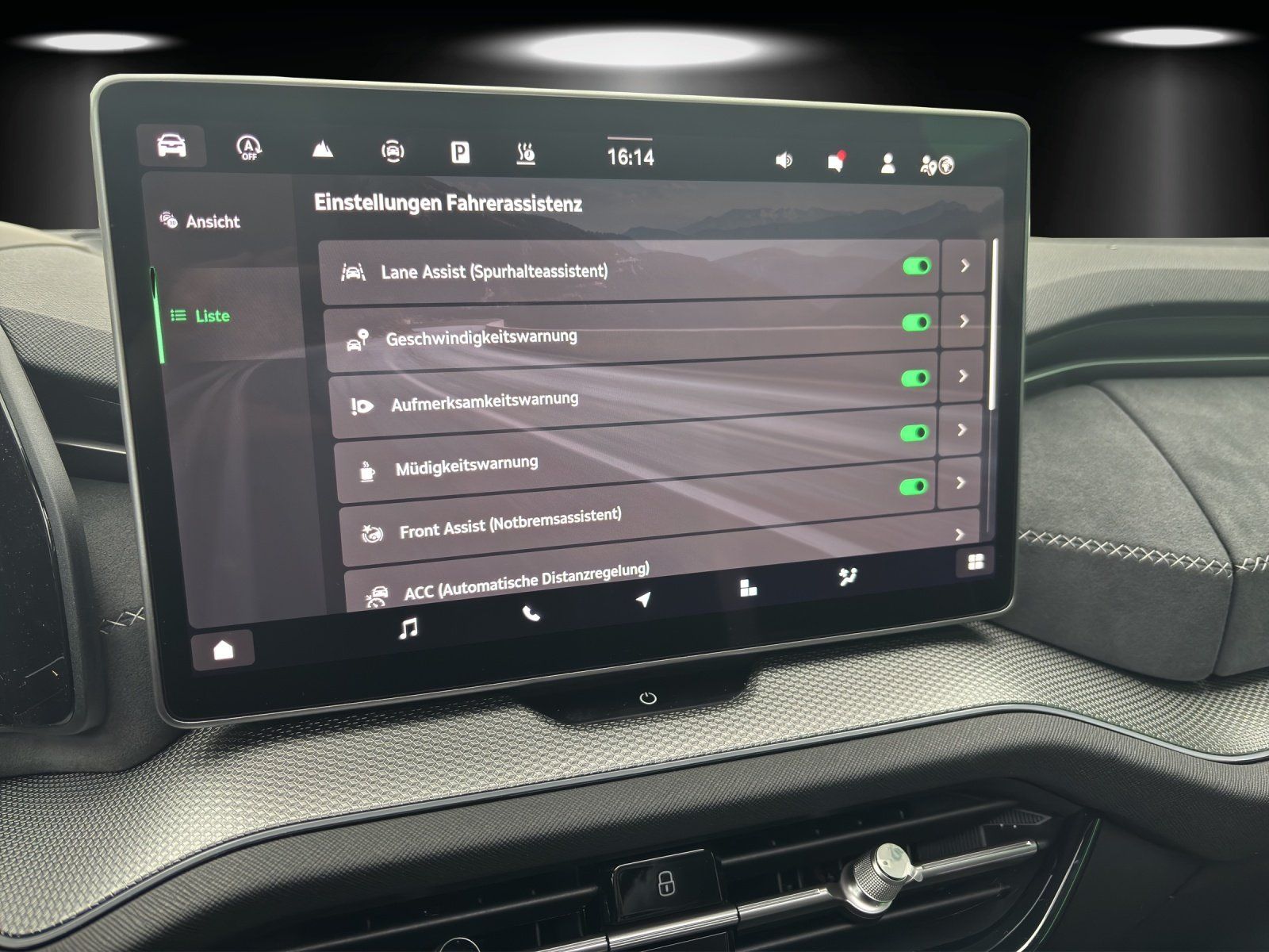 Fahrzeugabbildung SKODA Kodiaq Sportline 4x4 ACC+PANO+AHK+360°+STANDHEIZ