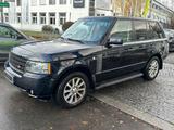 Land Rover Range Rover Vogue TDV8 4x4 Voll-Navi-Luftf-Kamer - Land Rover Range Rover Unfallwagen