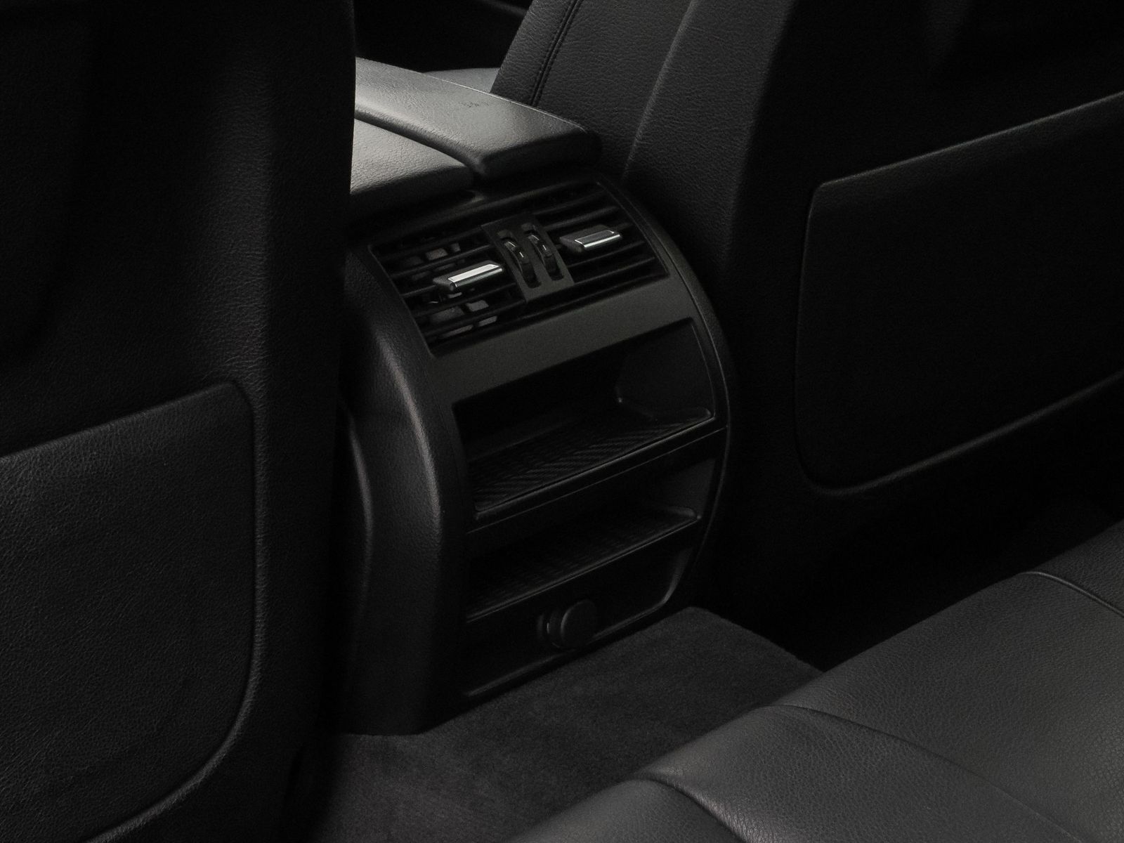 Fahrzeugabbildung BMW 525d xD M Sport Kamera HUD Alarm HiFi Komfort