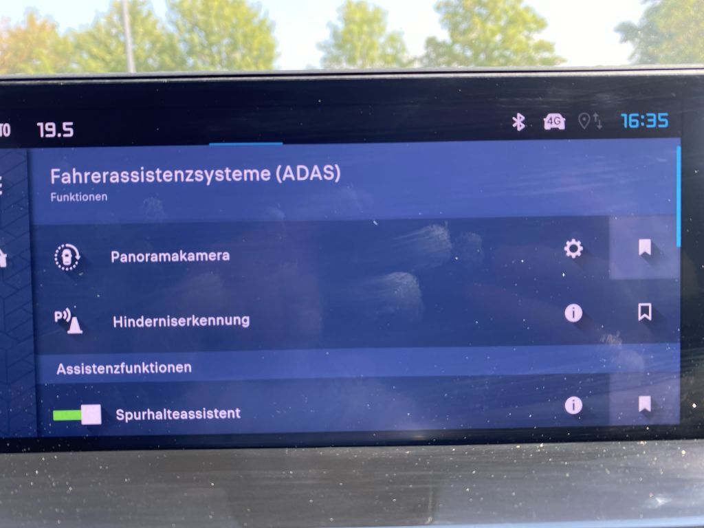Fahrzeugabbildung Citroën C4 PureTech 130 S&S *Automatik* MAX *beh. Lenkr*