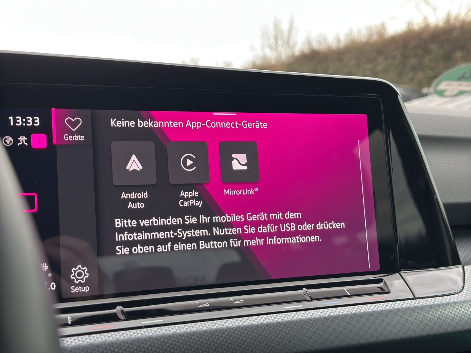 Fahrzeugabbildung Volkswagen Golf VIII Variant eTSI Active DSG NAVI AppConnec