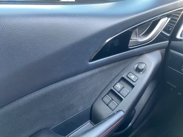 Mazda 3 2.0 SKYACTIV-G 120 Nakama Kam.+SHZ+2xKlima+LM