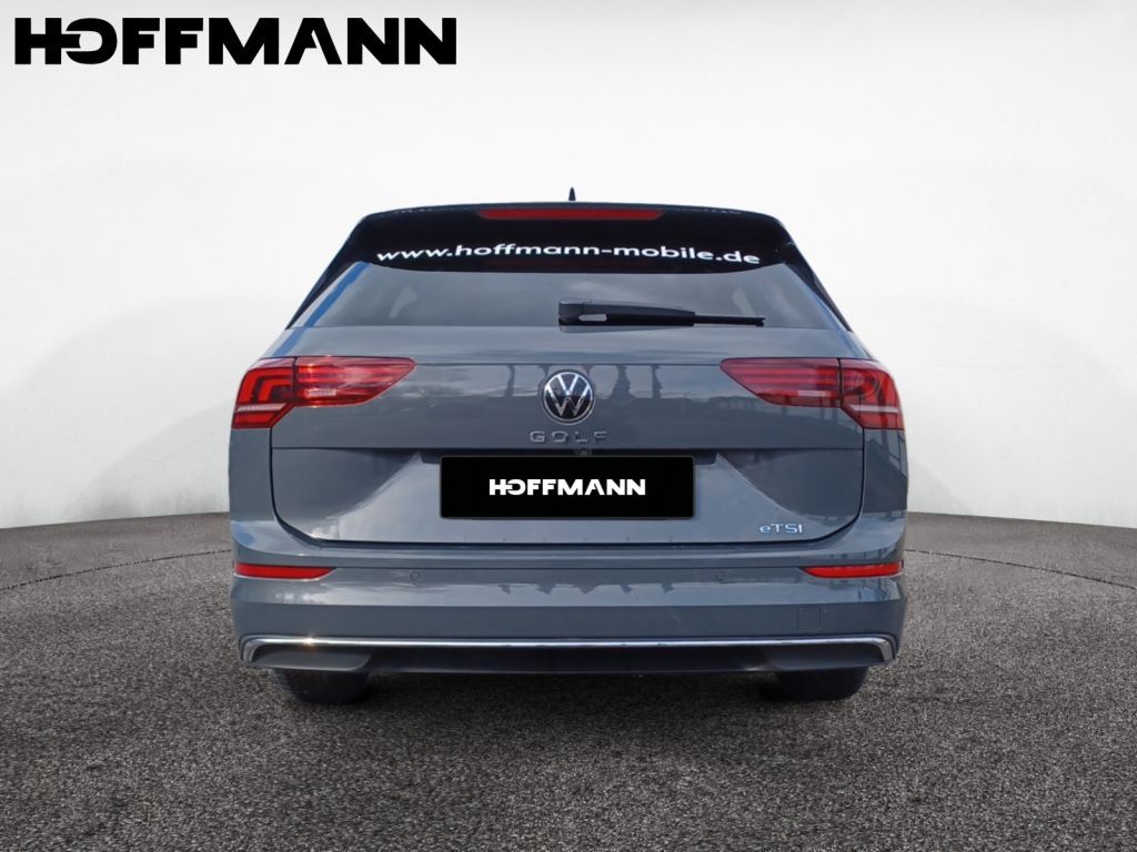Fahrzeugabbildung Volkswagen Golf Variant 1.5 eTSI DSG Style Navi, AHZV uvm.