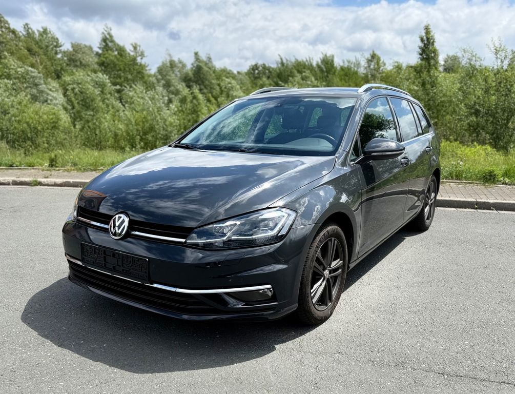 Image of Volkswagen Golf