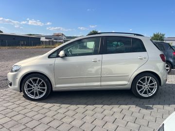 Volkswagen Golf - 8